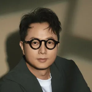 李佛君